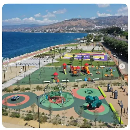 Casa Tra Gli Ulivi - Reggio Calabria-motta San Giovanni Apartment *